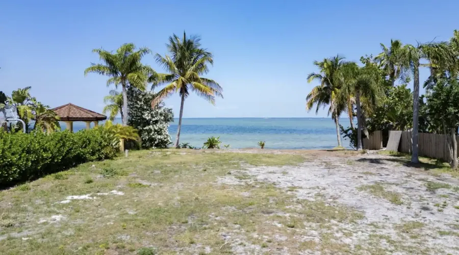 1013 SYMPHONY ISLES BOULEVARD, Apollo Beach, Florida, 33572, United States, 5 Bedrooms Bedrooms, 11 Rooms Rooms,4 BathroomsBathrooms,Waterfront,For Sale,SYMPHONY ISLES BOULEVARD,1894610